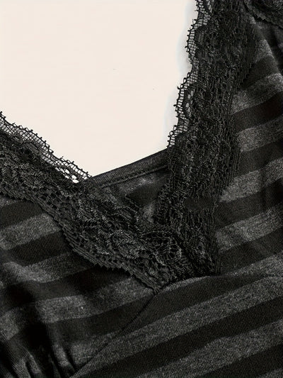 Blusa Elegante de Rayas con Cuello de Encaje Contrastante - Image 9