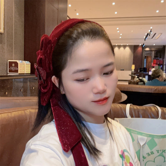 Diadema Ancha de Terciopelo con Mariposa y Camelia - Estilo Occidental - Image 7