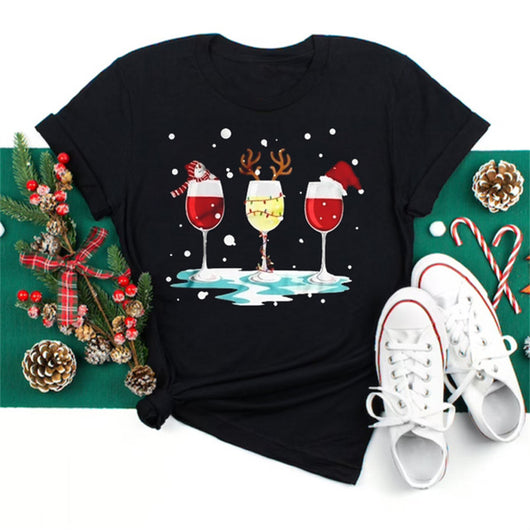 Playera Navideña de Parejas con Copas de Vino - Diseño Unisex - Image 7