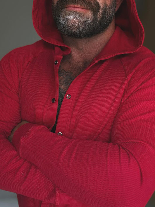 Pijama Enterizo Rojo con Capucha y Botones Frontales - Image 5