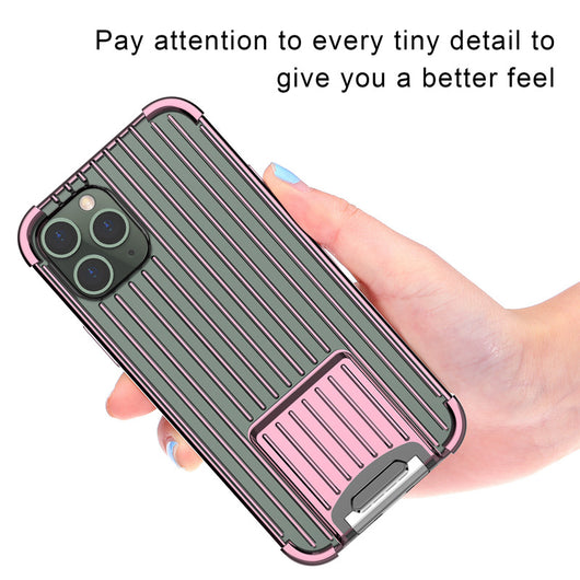 Funda Metálica Electrochapada para Teléfono con Diseño de Maleta - Image 6