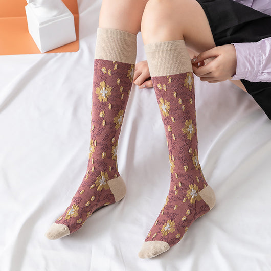 Calcetines Largos de Algodón Peinado con Diseño Floral para Otoño e Invierno - Image 5