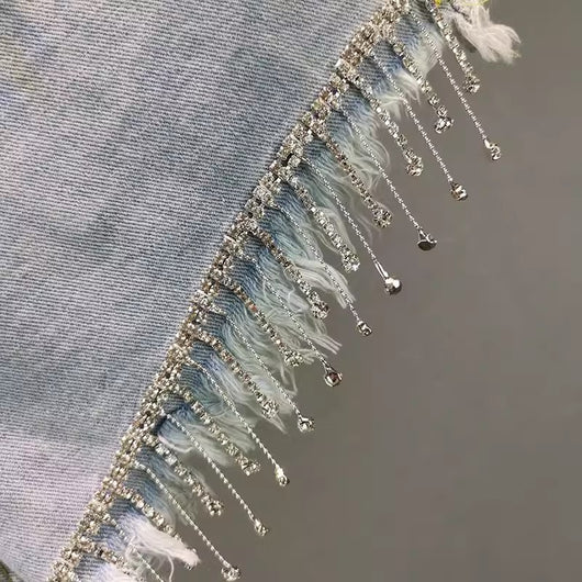 Short Denim Cintura Alta con Brillantes y Flecos - Image 16