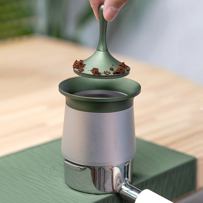 Moledor y Colador de Café Gyro con Taza Dosificadora - Image 8
