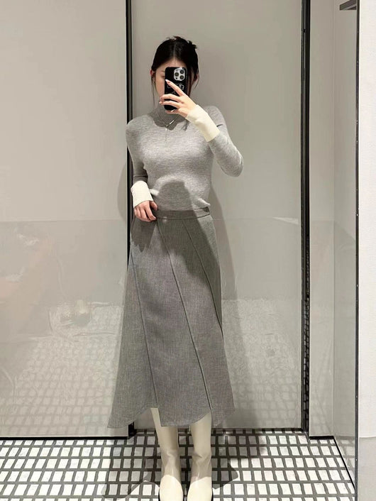 Suéter Ajustado de Lana con Puños Contrastantes y Stretch - Image 10