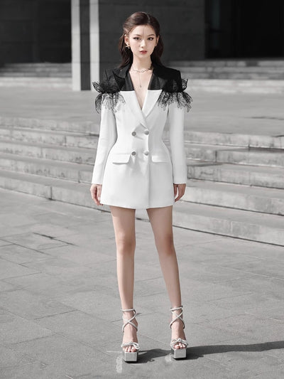 Vestido Sastre Ajustado con Diseño 3D y Cintura Marcada - Image 11