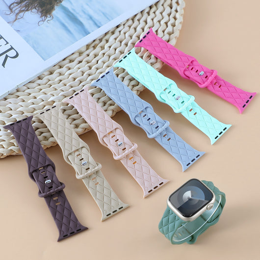 Correa de Silicona con Hebilla Mariposa para Apple Watch S9/S8 Ultra - Image 28