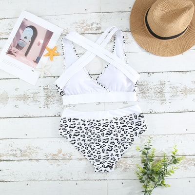 Bikini Estampado Leopardo con Escote V y Bandas Cruzadas - Image 20