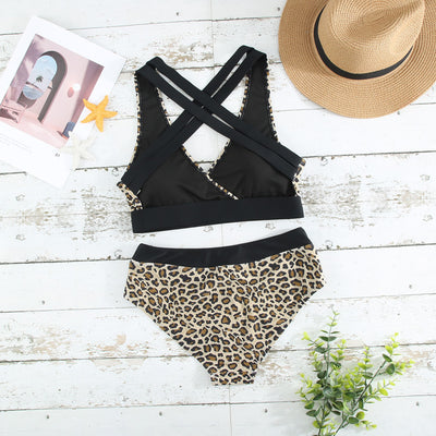 Bikini Estampado Leopardo con Escote V y Bandas Cruzadas - Image 25