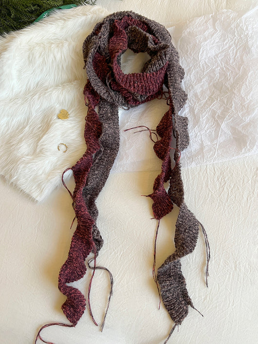 Bufanda Tejida con Borlas Irregulares - Diseño Artesanal Elegante - Image 10