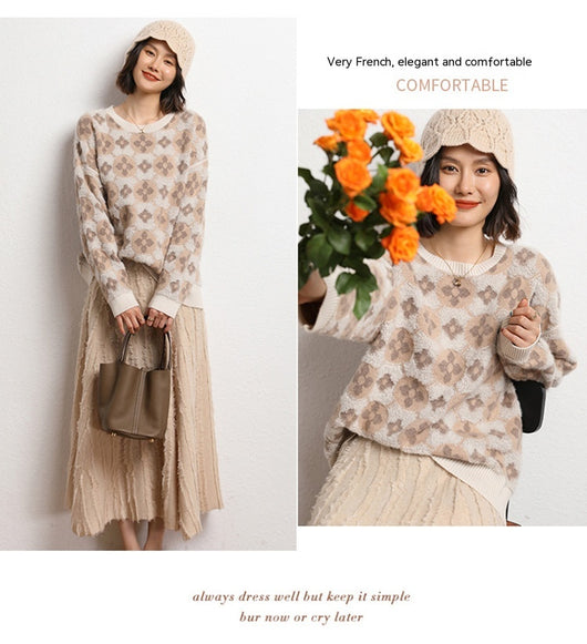 Suéter Crop Tejido Jacquard Doble Capa con Bordado en Lana para Mujer - Image 15