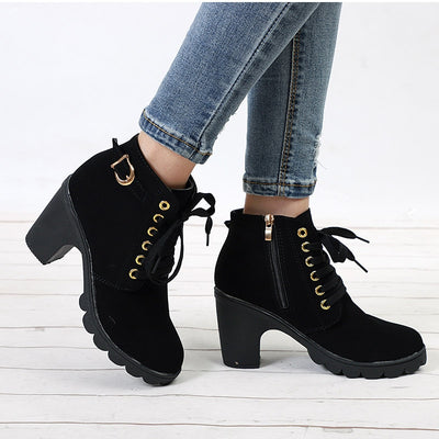 Botines con Tiras Cruzadas Estilo Martin - Image 10