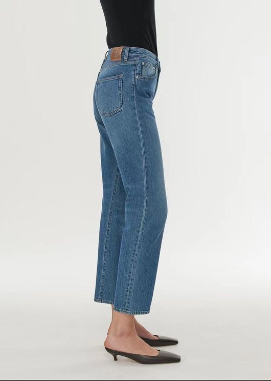 Jeans Tiro Alto Elásticos Retorcidos Cortos Estilo Europeo - Image 22