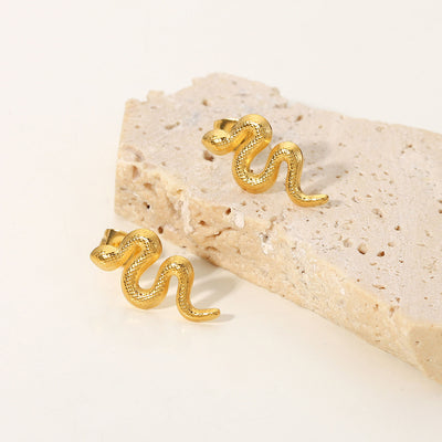 Aretes de Serpiente Chapados en Oro 18K con Acero Inoxidable para Mujer - Image 19