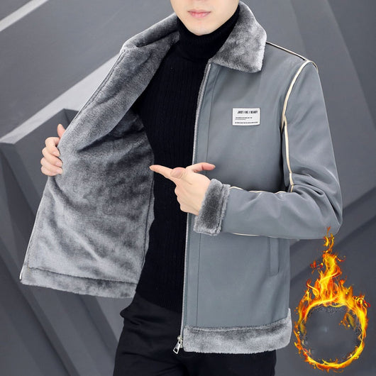 Abrigo de Cuero Gamuza para Hombre con Forro Térmico y Pelaje Integrado - Image 12