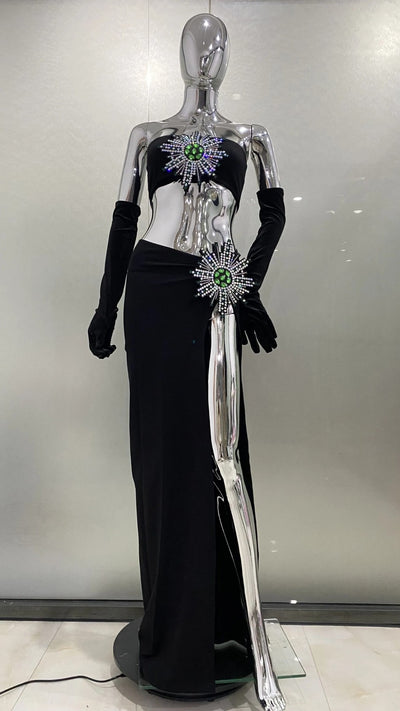 Conjunto Bandage con Crop Top de Strass y Falda Asimétrica - Image 11