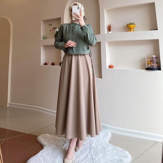 Conjunto Elegante de Blusa Manga Larga y Falda Cintura Alta para Otoño e Invierno - Image 11