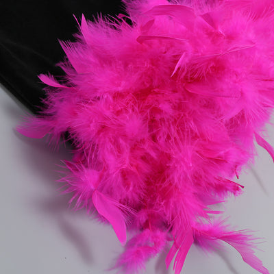 Vestido de Fiesta Ajustado con Plumas y Diseño Asimétrico - Image 34