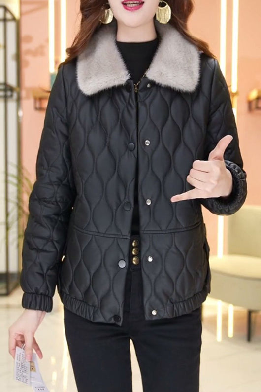 Chaqueta de Cuero Acolchada Corta para Mujer - Diseño Premium sin Desprendimiento - Image 9
