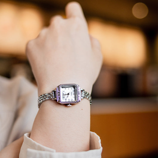 Reloj Vintage para Mujer con Detalles en Cobre - Estilo Clásico Atemporal - Image 15