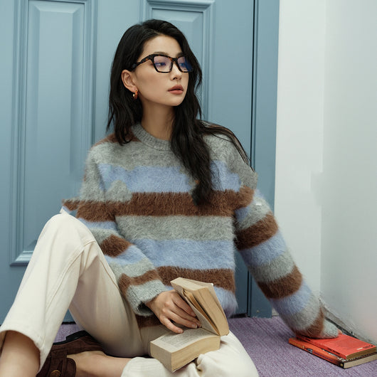Suéter de Rayas Retro Cómodo para el Día a Día - Image 15