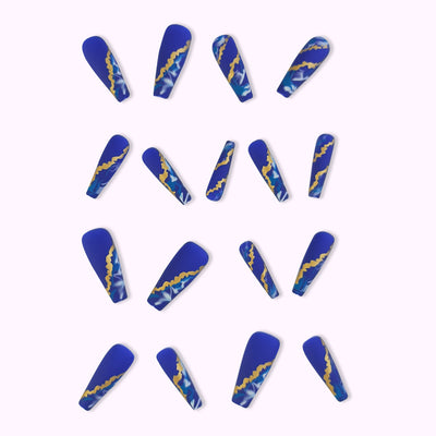 Uñas Postizas con Efecto Mármol Azul Flama - Image 10