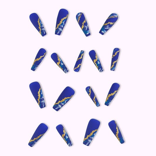 Uñas Postizas con Efecto Mármol Azul Flama - Image 10