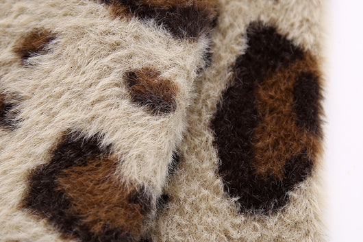 Abrigo Tejido Jacquard con Patrón Animal y Efecto Pelaje Artificial - Image 42