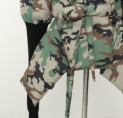 Chaqueta de Algodón Ajustada con Costuras de Camuflaje y Puños Tejidos - Image 26