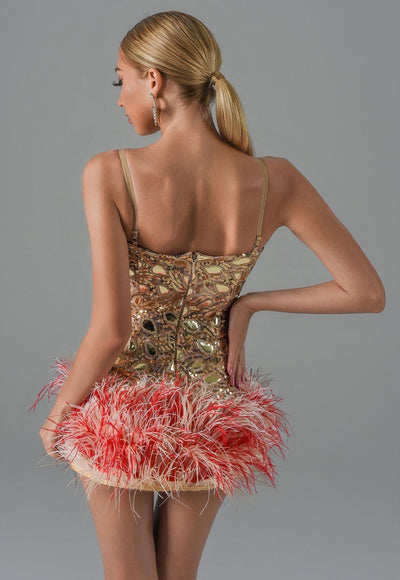 Vestido de Fiesta con Top Tubo y Falda Plisada Patchwork Plumas - Image 12