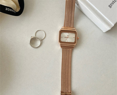 Reloj Cuadrado Dorado Elegante Diseño Retro - Image 7