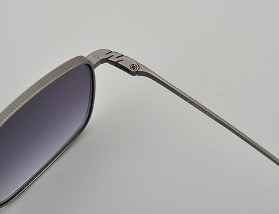 Gafas de Sol Piloto Titanio Puro - Diseño Versátil para Hombre y Mujer - Image 11