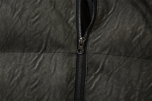 Chaqueta de Cuero con Parches de Letras Bordados para Hombre - Image 8