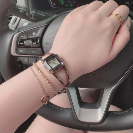 Reloj Pulsera Cuadrado Retro para Mujer - Image 19