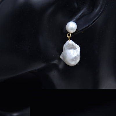 Aretes de Perla Barroca Elaborada con Diseño de Cola - Image 16