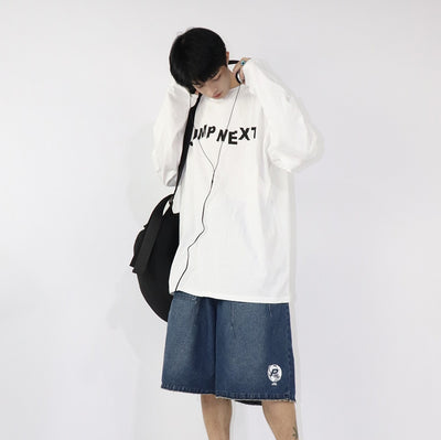 Playera Unisex Manga Larga Cuello Redondo Estampado Vórtice de Letras - Image 12