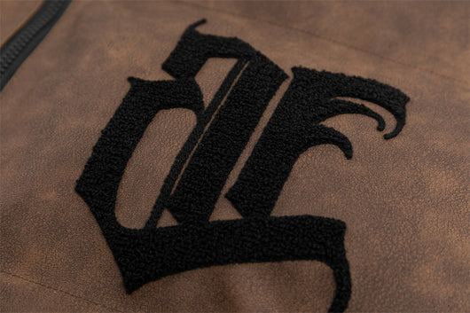Chamarra Acolchada de Algodón con Letras Bordadas para Hombre - Image 24