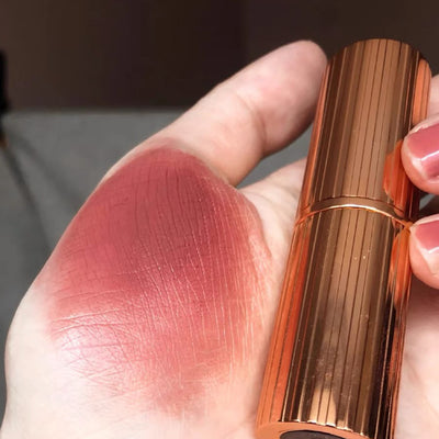 Lacre de Labios Larga Duración Sin Manchas - Image 7
