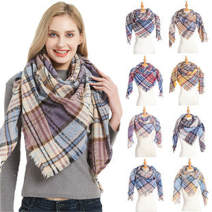 Chal Triangular Escocés para Otoño e Invierno - Amplio y Versátil - Image 94