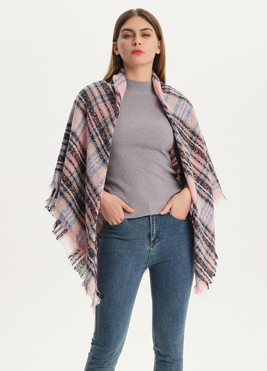 Chal Triangular Escocés para Otoño e Invierno - Amplio y Versátil - Image 108
