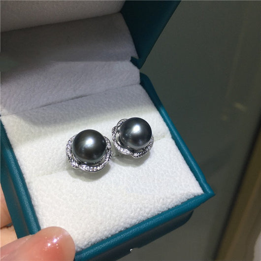 Aretes Redondos de Luz Fuerte con Micro Inclusiones - Image 11