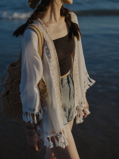 Camisa de Protección Solar con Bordado Étnico para Playa - Image 14