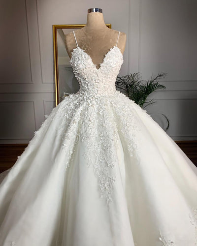 Vestido de Novia Elegante Escote Profundo con Encaje hasta el Piso - Image 7