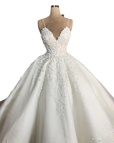 Vestido de Novia Elegante Escote Profundo con Encaje hasta el Piso - Image 9