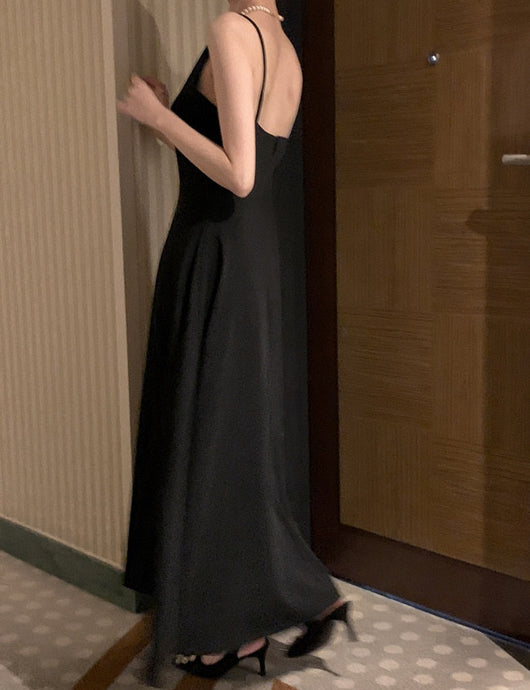 Vestido sin Mangas Hombros Descubiertos Efecto Cintura Delgada - Image 10