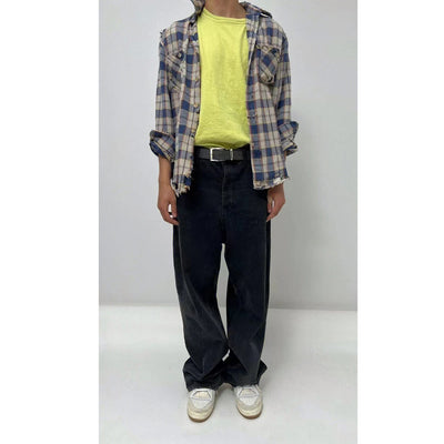 Jeans Negros Desgastados con Efecto Vintage Destruido - Image 10
