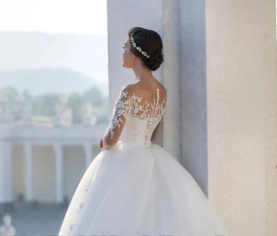 Vestido de Novia con Manga Larga en Tul Bordado - Image 6