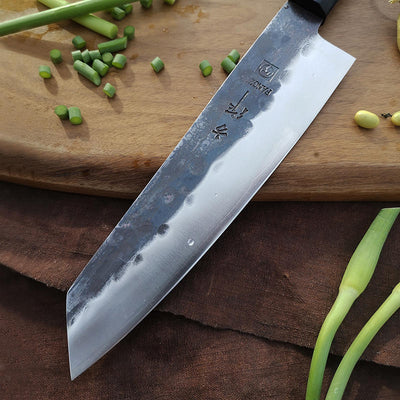 Cuchillo de Chef Forjado en Acero Inoxidable con Patrón Martillado - Image 15