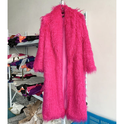 Abrigo de Invierno para Mujer en Cuero con Detalles de Piel - Image 19