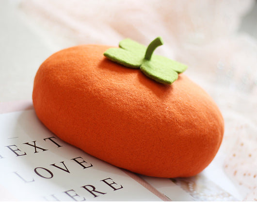 Gorro de Lana Artesanal para Mujer con Diseño Frutal Creativo - Image 18